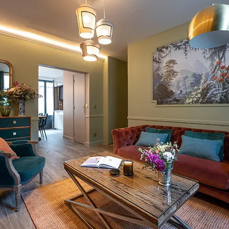 My Boudoir Apartment Paris